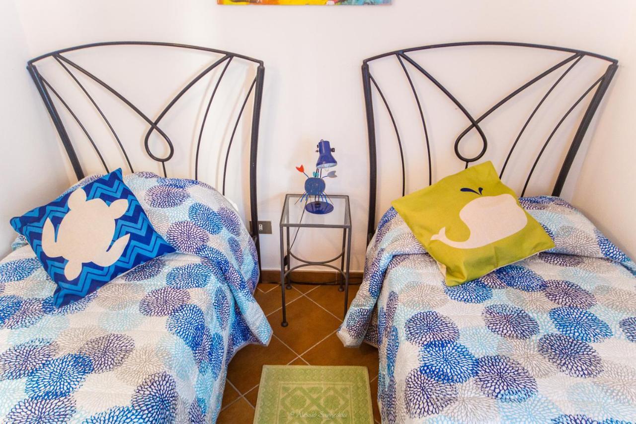 Casa Fendemare, Vista Sul Golfo Iunq2620 Apartman Cala Gonone Kültér fotó